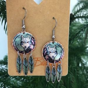 Dreamcatcher wolf earrings